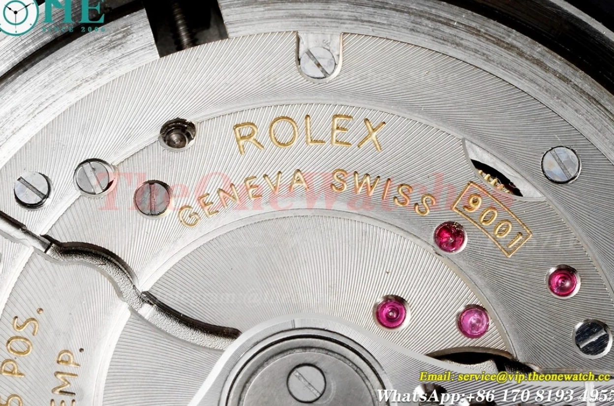 Oyster 326933 FNF YG SS Stk SkyDweller A9001 42mm White 1220